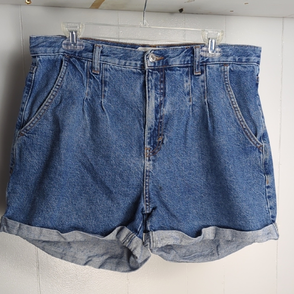 TOPSHOP Women's Pleated Roll Cuff Denim Shorts Size 12